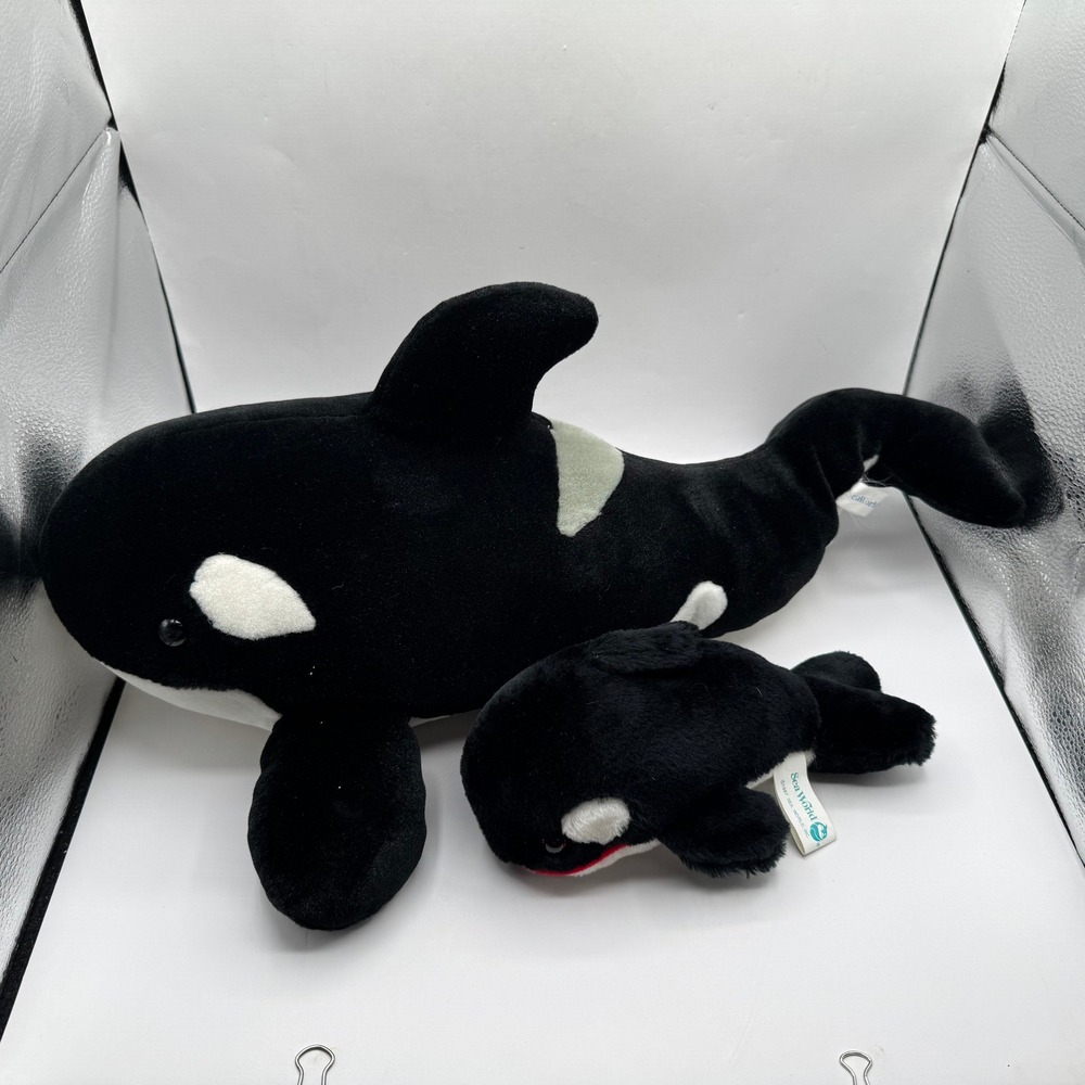 Sea World Orca Whale Plush Lot of 2 SeaWorld Vintage 1987 Shamu Souvenir